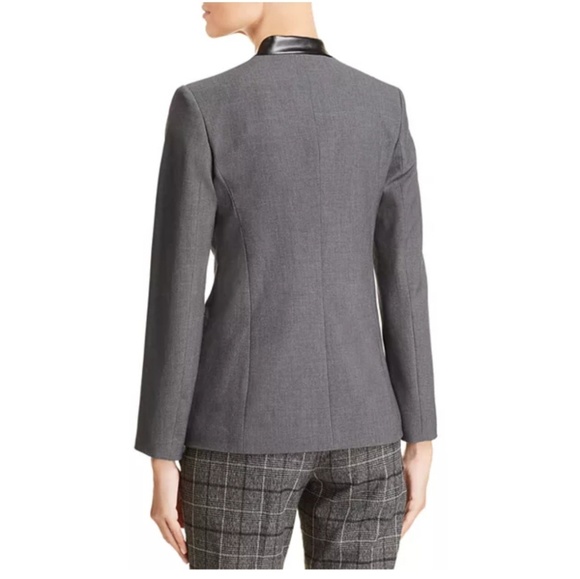 T TAHARI Blazer - Picture 3 of 4